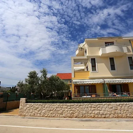 Oda ve Kahvaltı Ivana