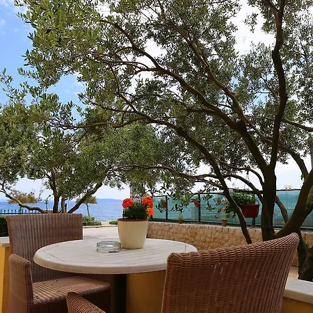 Oda ve Kahvaltı Ivana Zadar