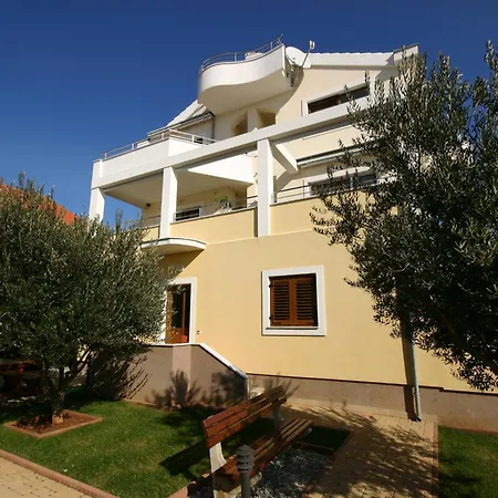 Oda ve Kahvaltı Ivana Zadar
