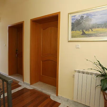 Ivana krevet i doručak Zadar